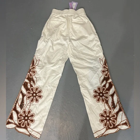 NWT Never A Wallflower Caramel Embroidery Palermo Pants - Picture 3 of 11